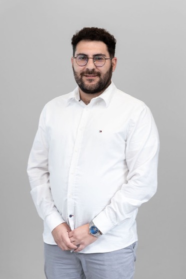 רומן שפירא